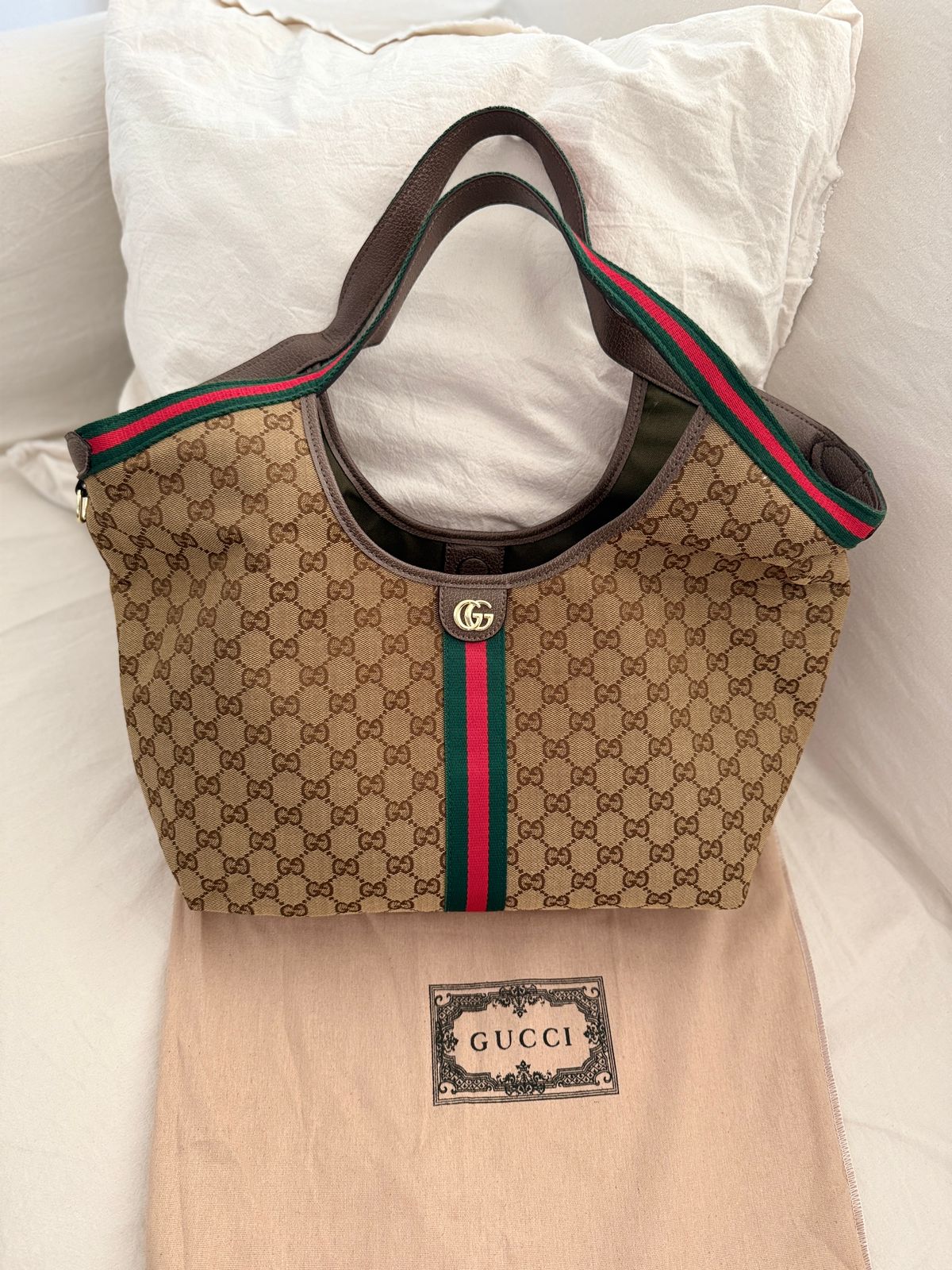 GUCCI